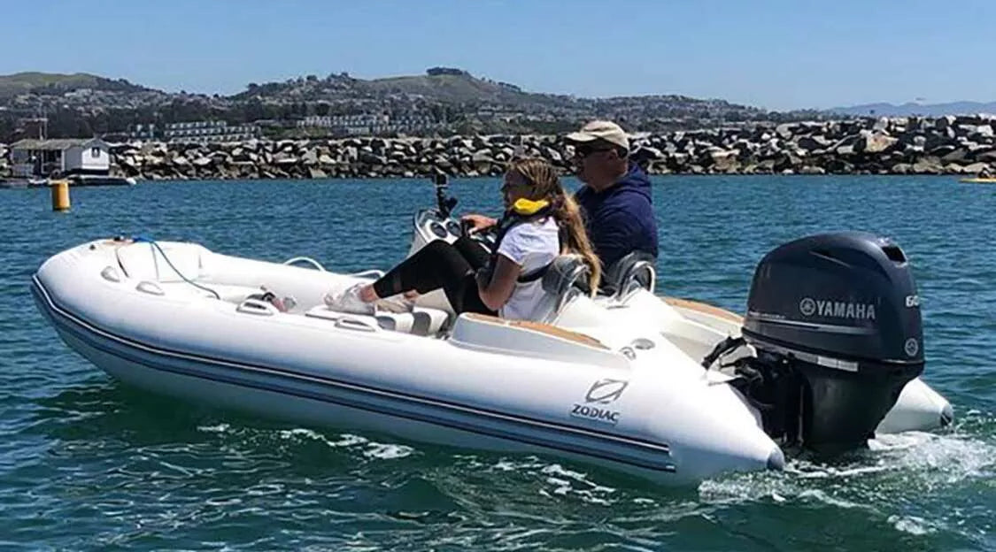 Zodiac Yachtline 440