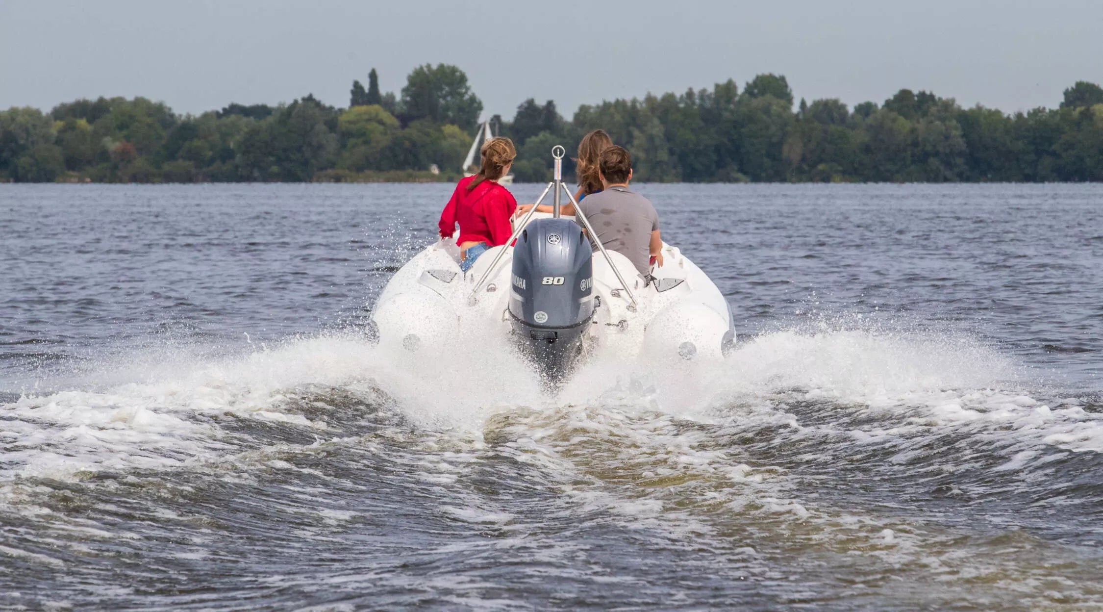 Zodiac Yachtline 490
